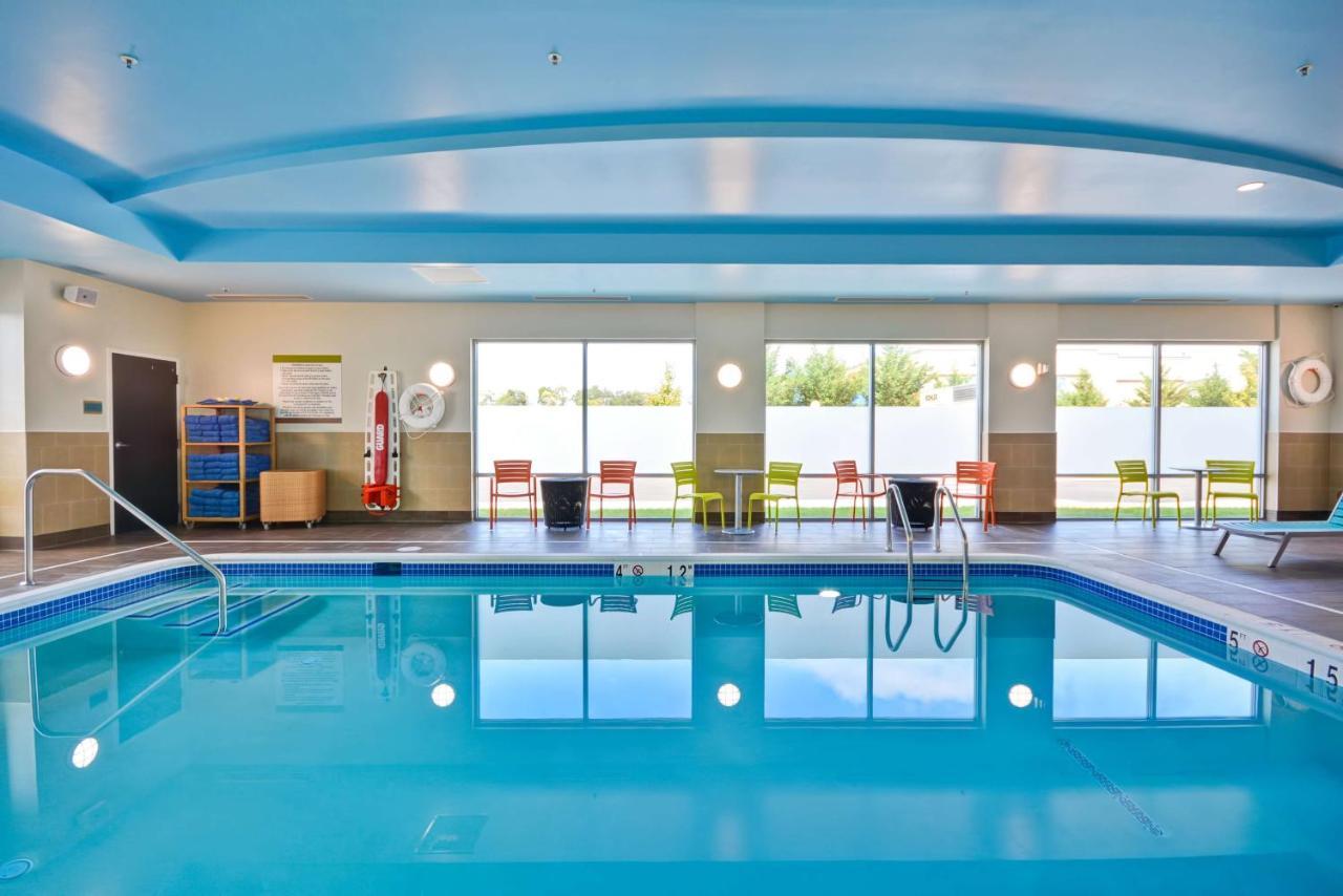 Home2 Suites By Hilton Charles Town Εξωτερικό φωτογραφία