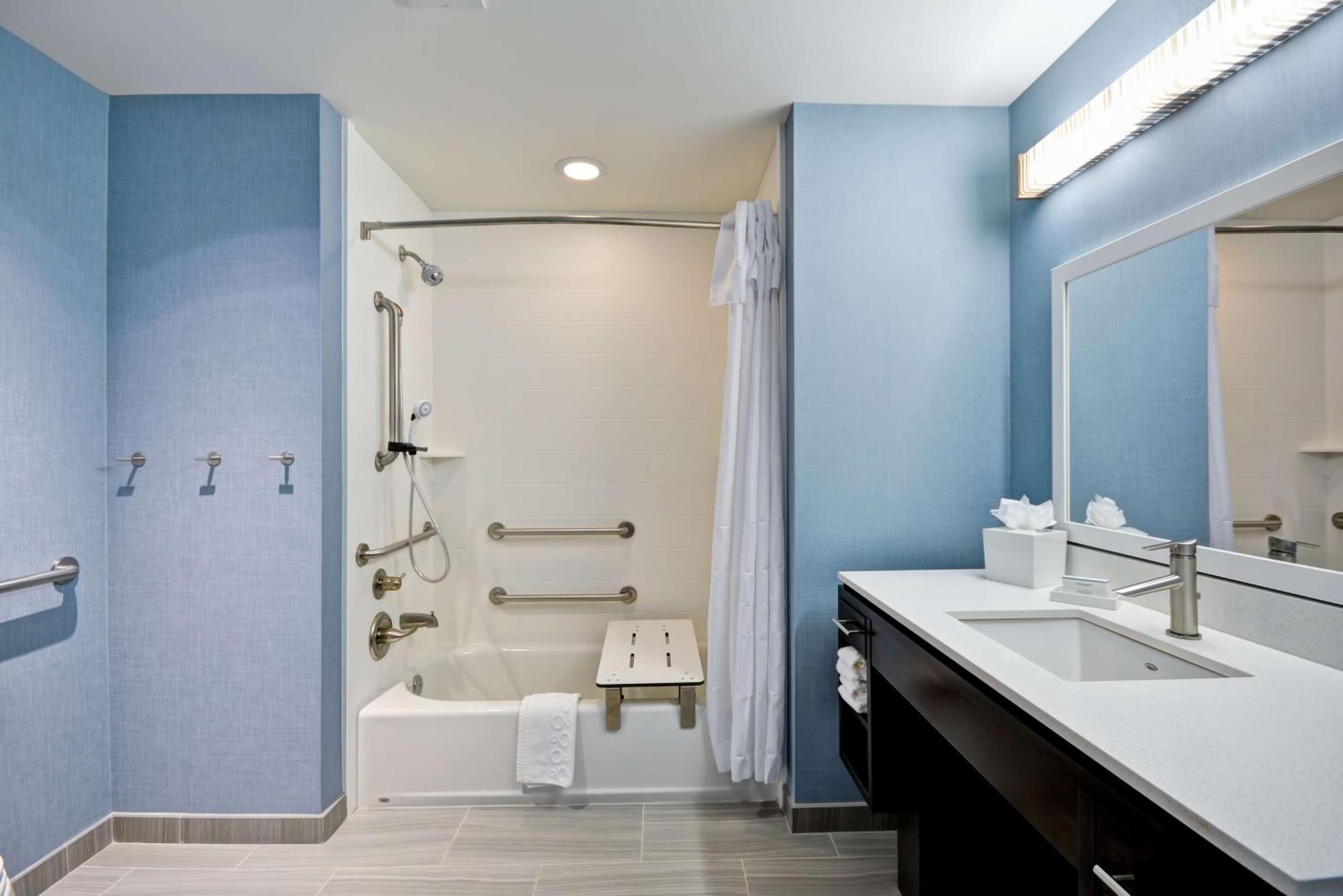 Home2 Suites By Hilton Charles Town Εξωτερικό φωτογραφία
