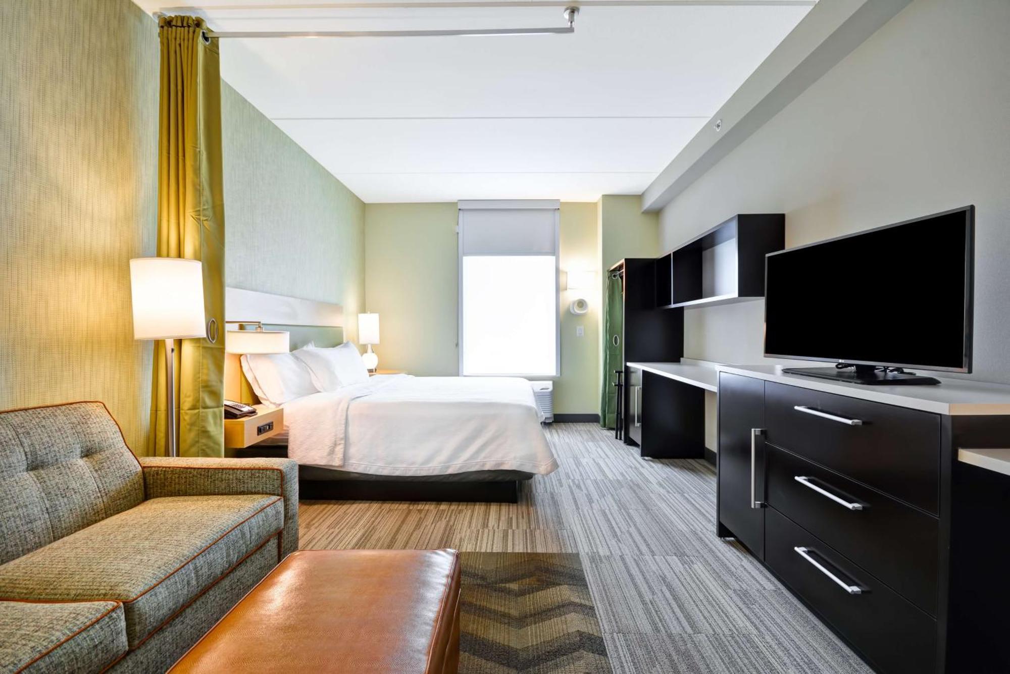 Home2 Suites By Hilton Charles Town Εξωτερικό φωτογραφία